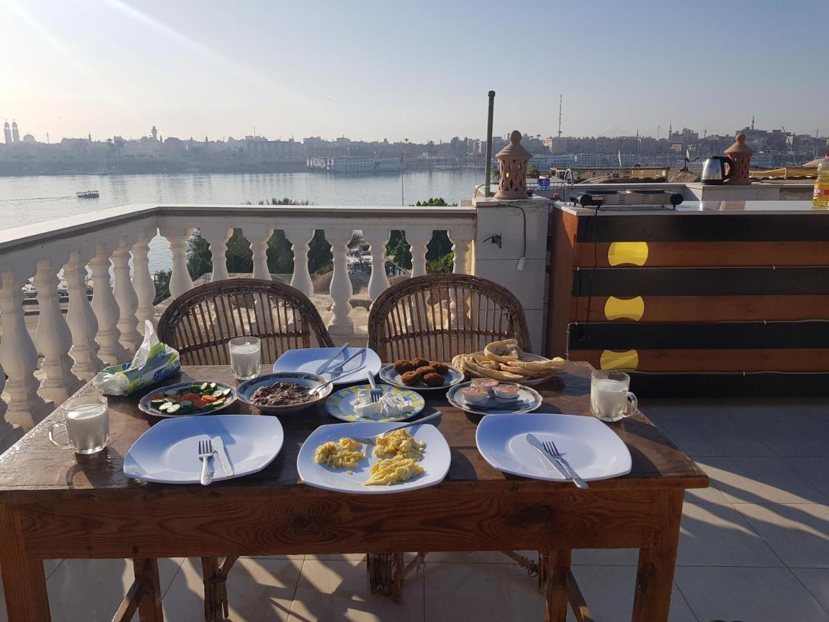 Nile Sunrise Flats Apartment Луксор Екстериор снимка