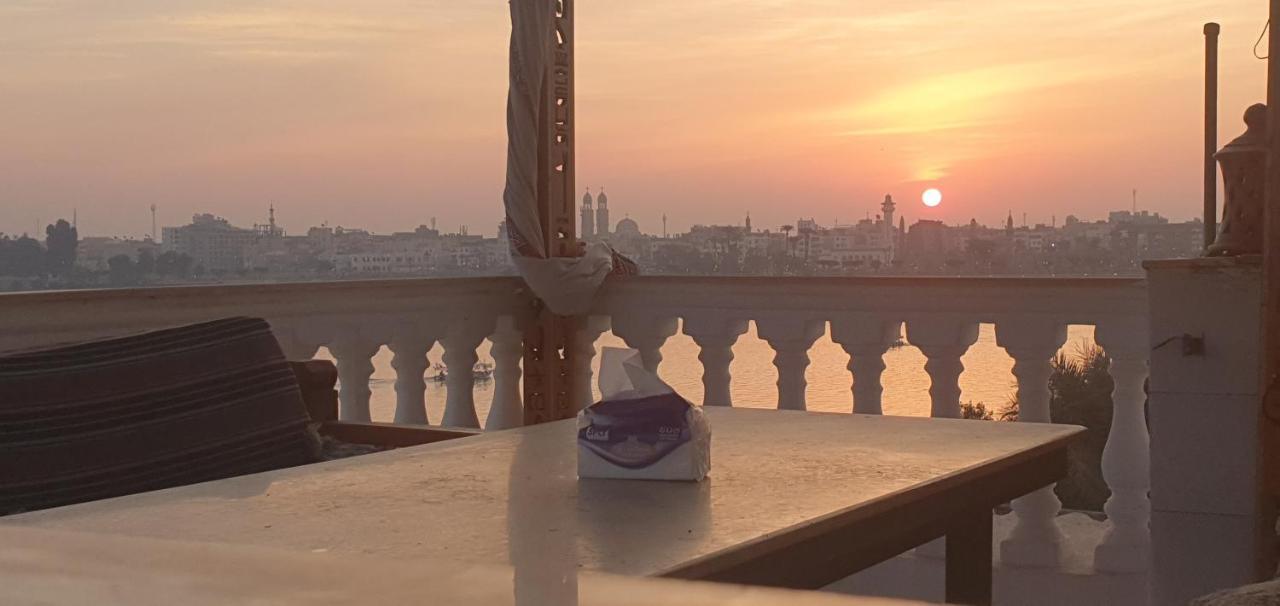 Nile Sunrise Flats Apartment Луксор Екстериор снимка