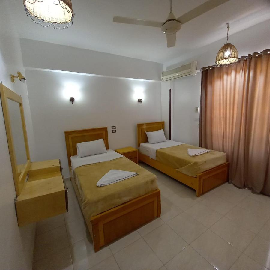 Nile Sunrise Flats Apartment Луксор Екстериор снимка