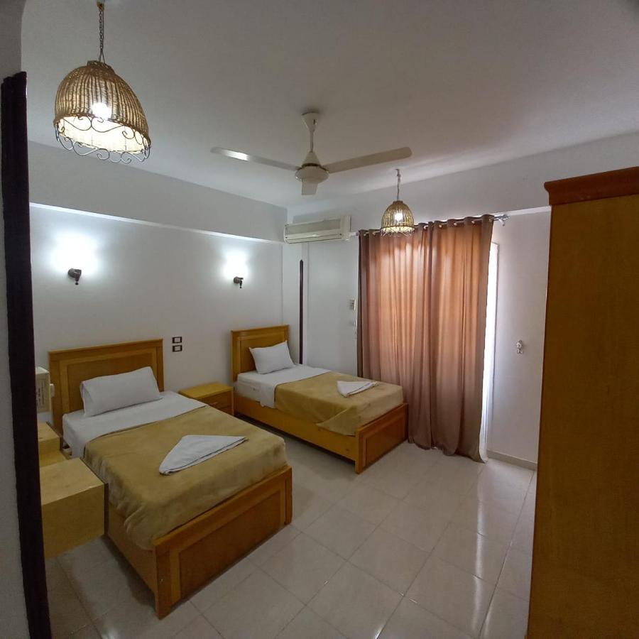 Nile Sunrise Flats Apartment Луксор Екстериор снимка