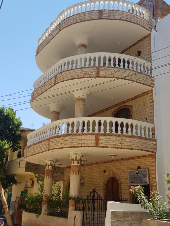 Nile Sunrise Flats Apartment Луксор Екстериор снимка