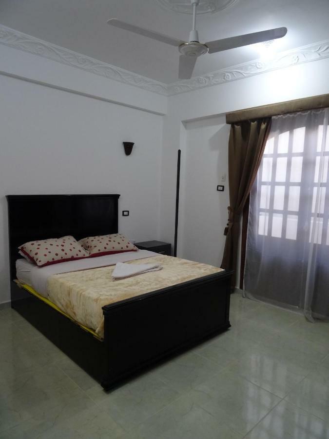 Nile Sunrise Flats Apartment Луксор Екстериор снимка
