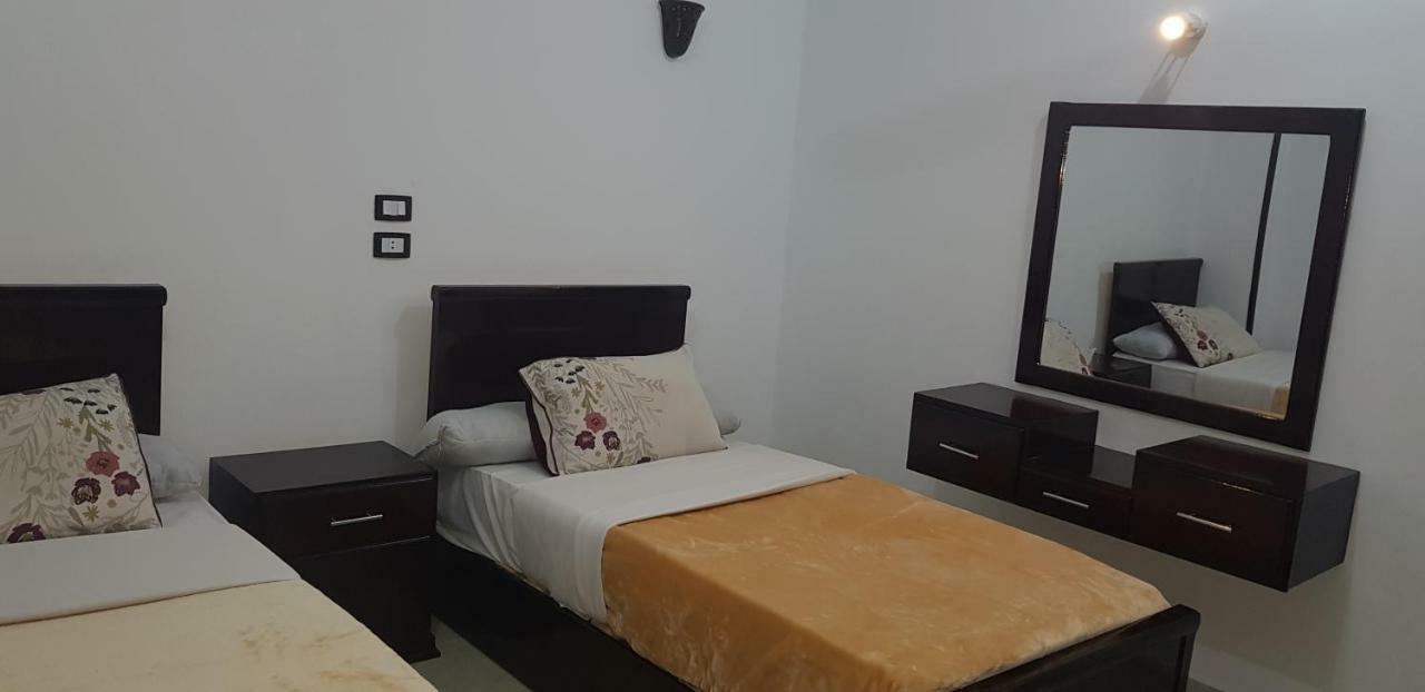 Nile Sunrise Flats Apartment Луксор Екстериор снимка